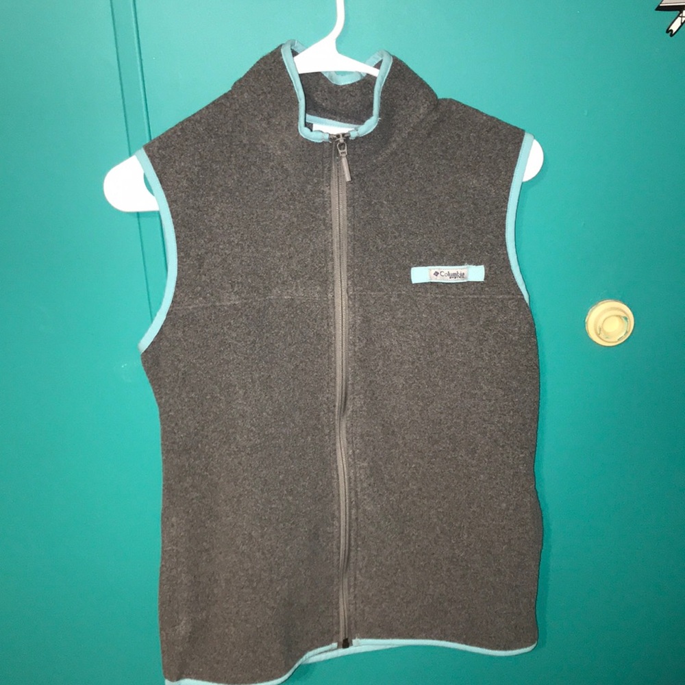 Full Zip Columbia PFG Vest